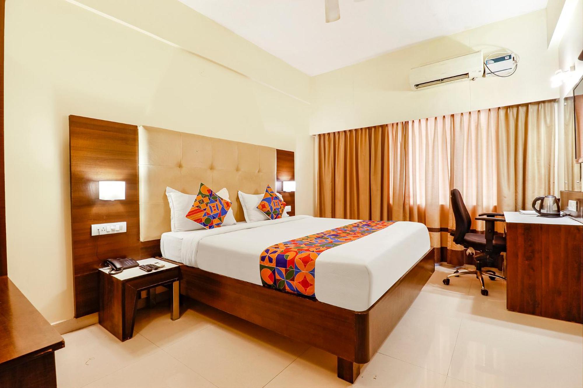Fabhotel Magaji Comfort Inn Bangalore Esterno foto
